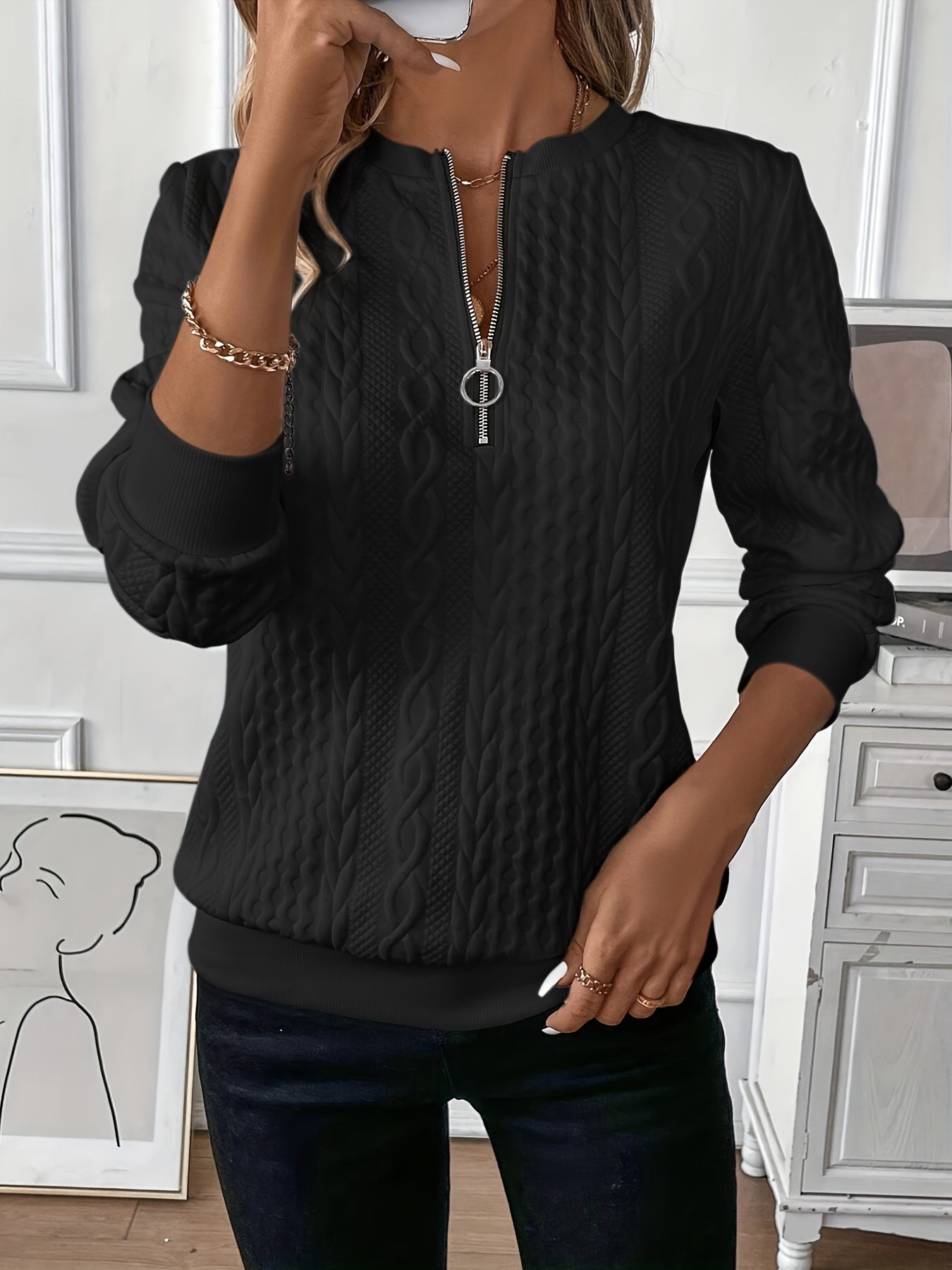Amelia - Stylish Knitted Sweater