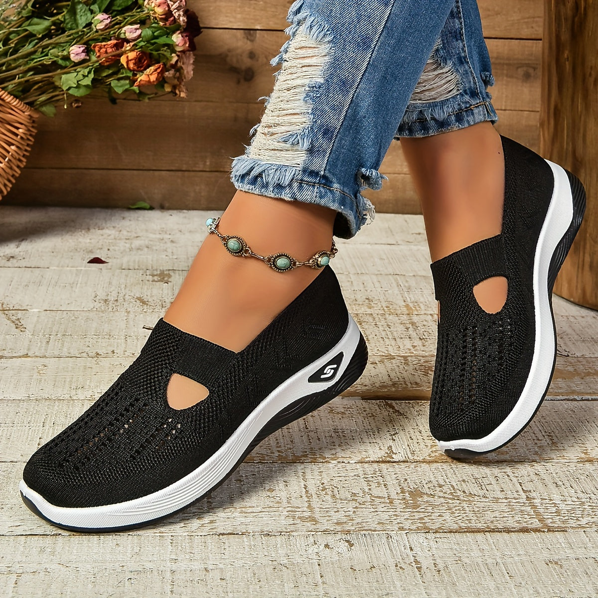 Evita - Orthopaedic slip-on shoes