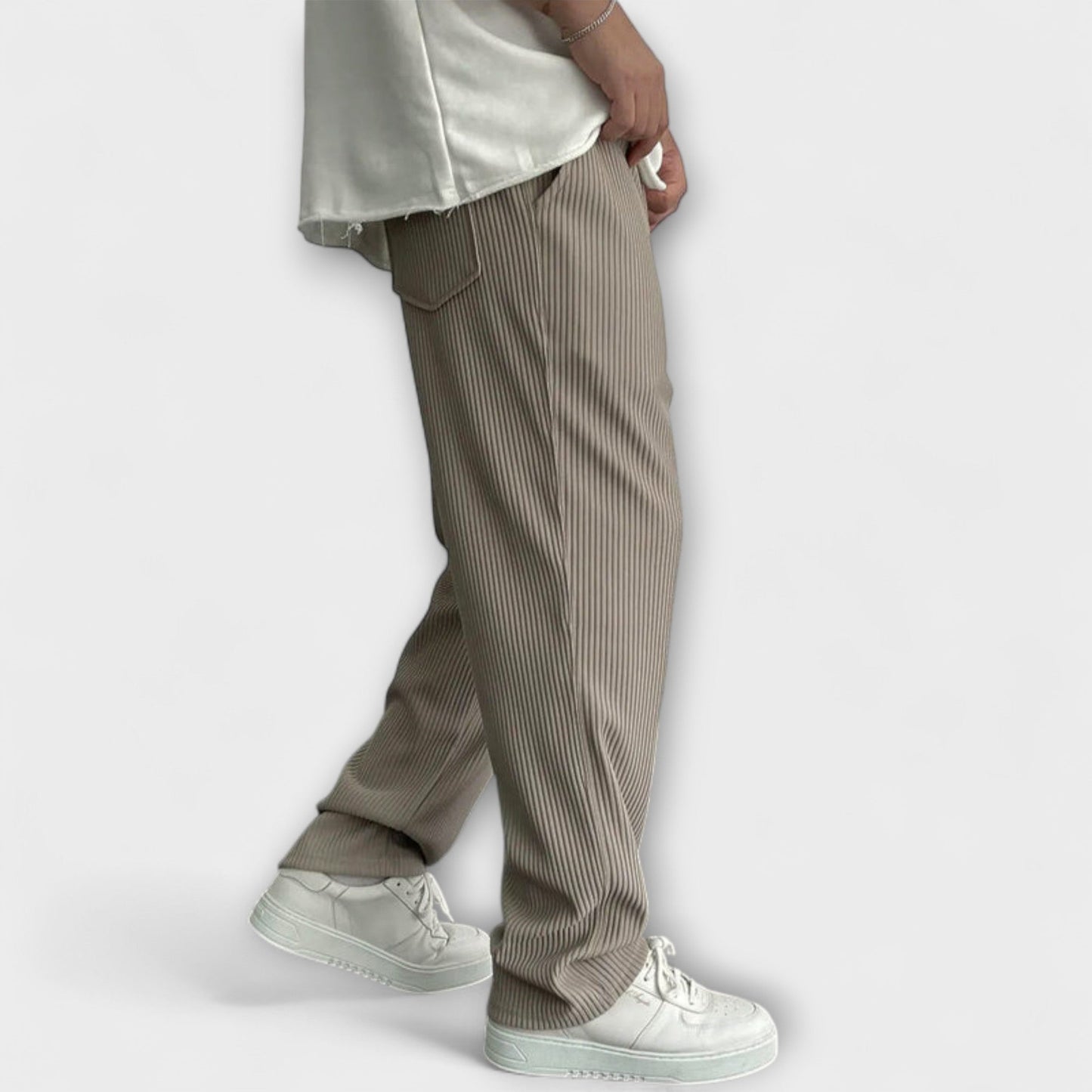 William - Relaxed Knit Trousers