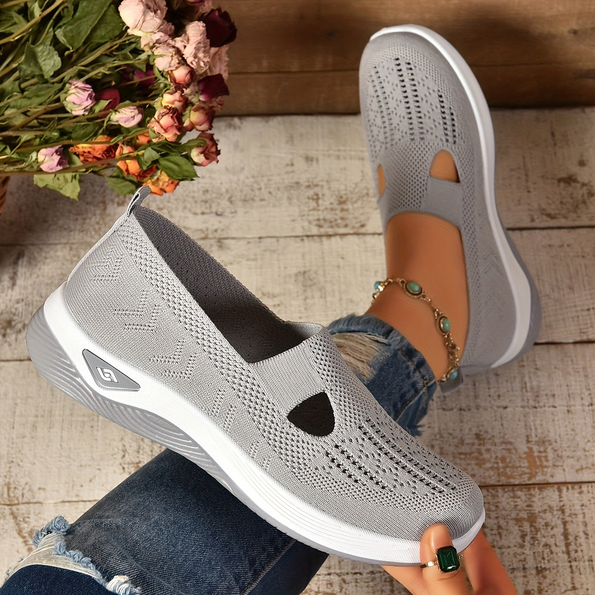 Evita - Orthopaedic slip-on shoes