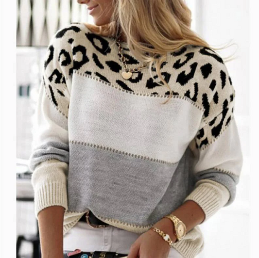 Amelia - Casual Leopard Print Sweater