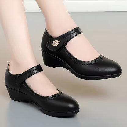 Evita - Elegant Casual Shoes