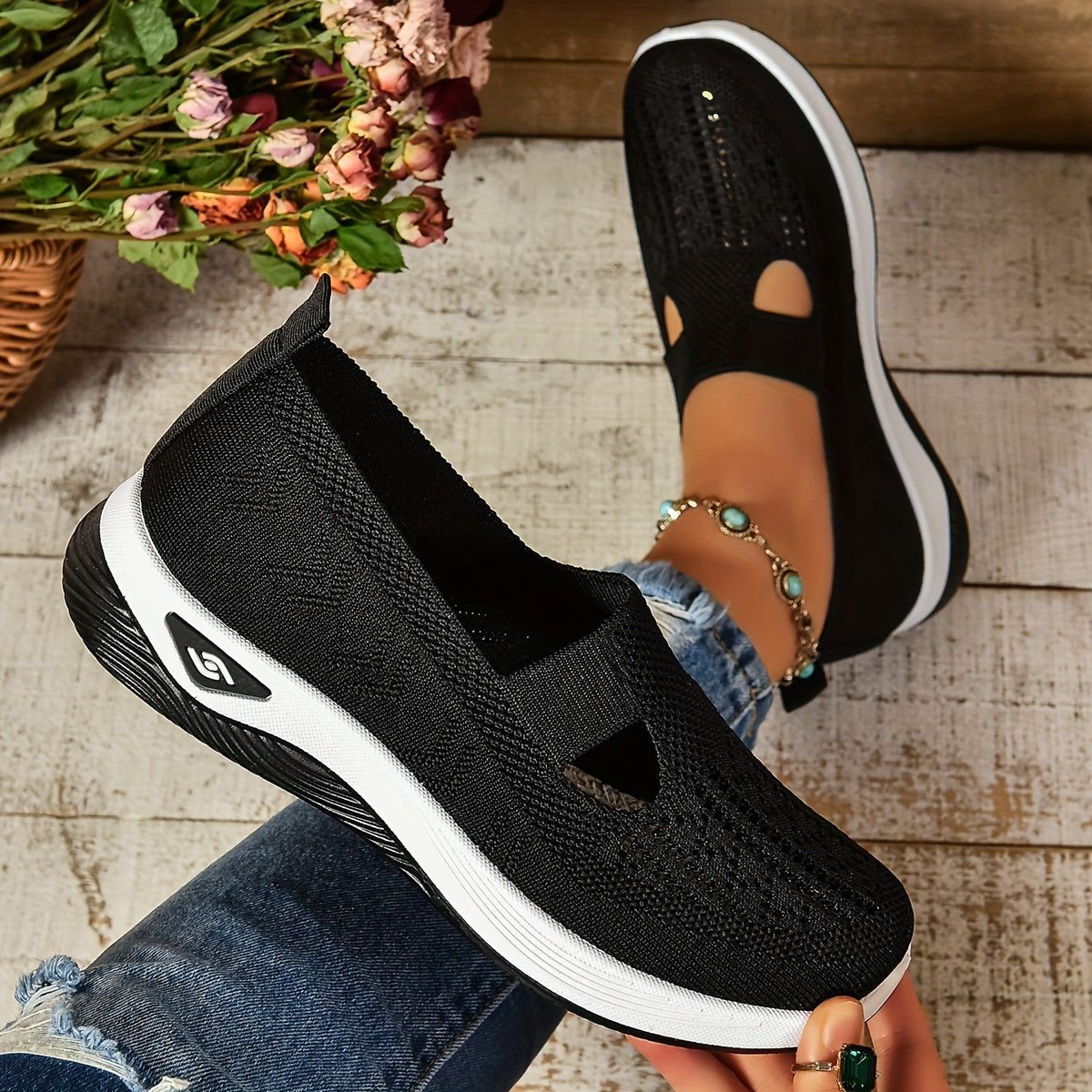 Evita - Orthopaedic slip-on shoes