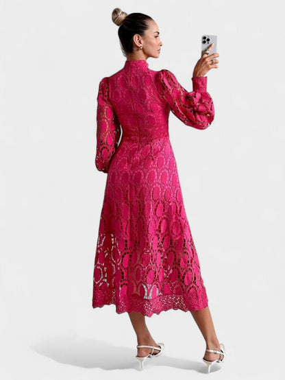 Olivia - Flattering Maxi Dress