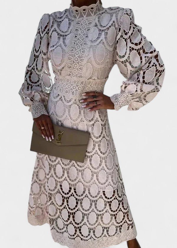 Olivia - Flattering Maxi Dress