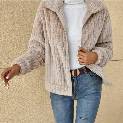 Mia - Chic plush cardigan